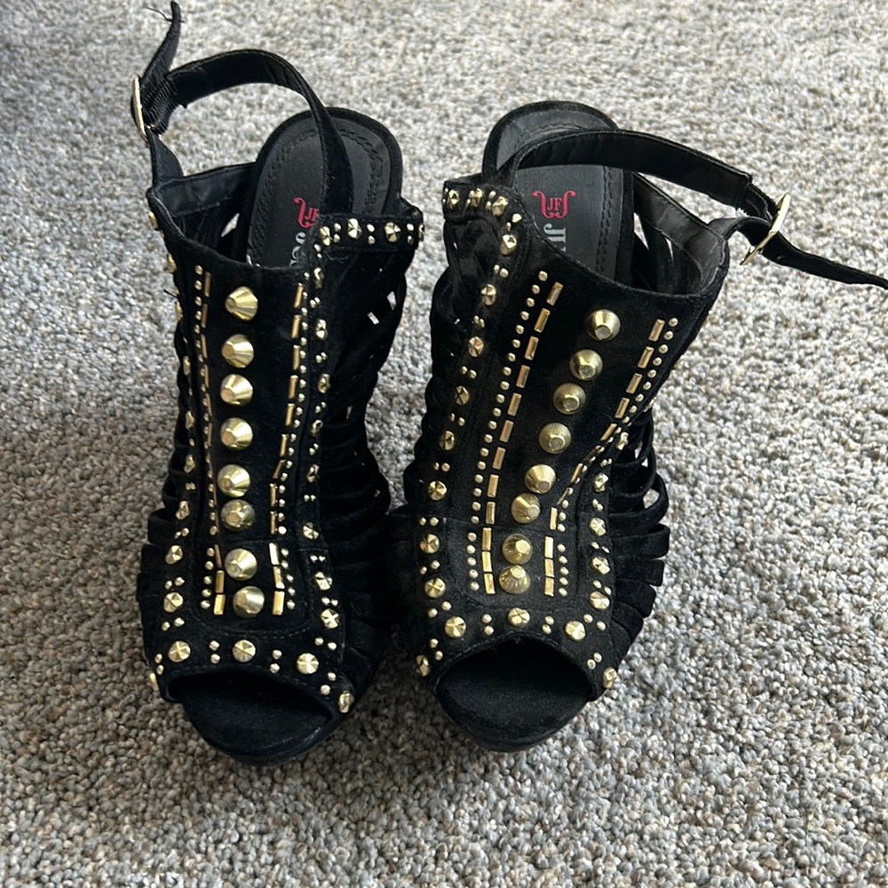 Women’s black and gold studded Just Fab heels